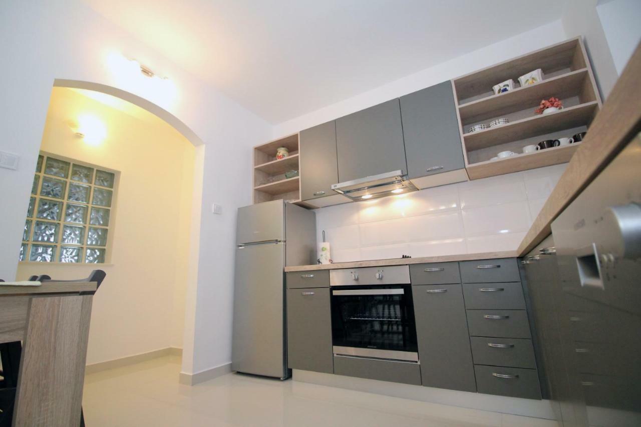 Doleco Apartment 奥帕提亚 外观 照片